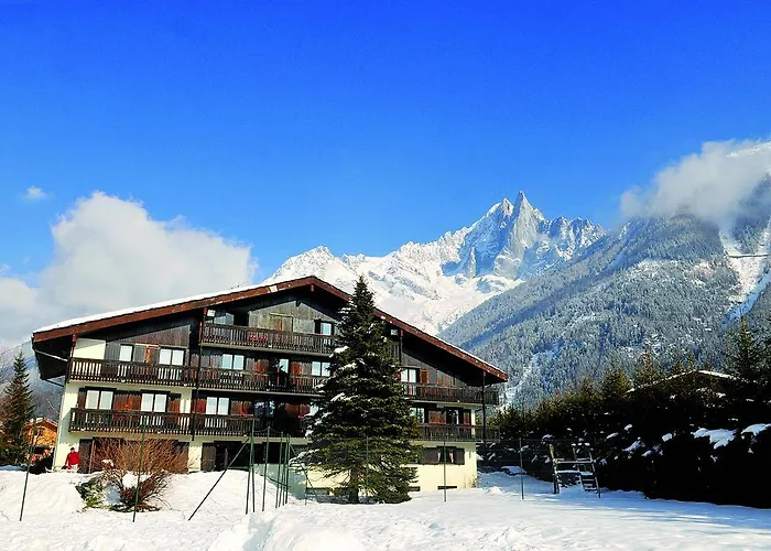Vtf Les Econtres Tatil parkı 3*